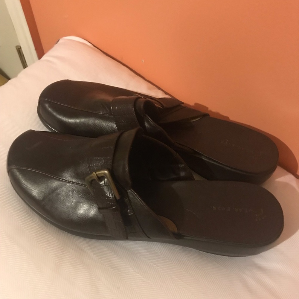 Wear ever ladies shoes